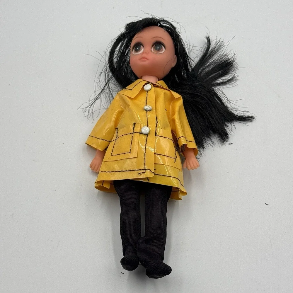 Vintage 1960s Susie Sad Eyes Doll Black Hair Yellow Vinyl Raincoat Outfit 8 inch